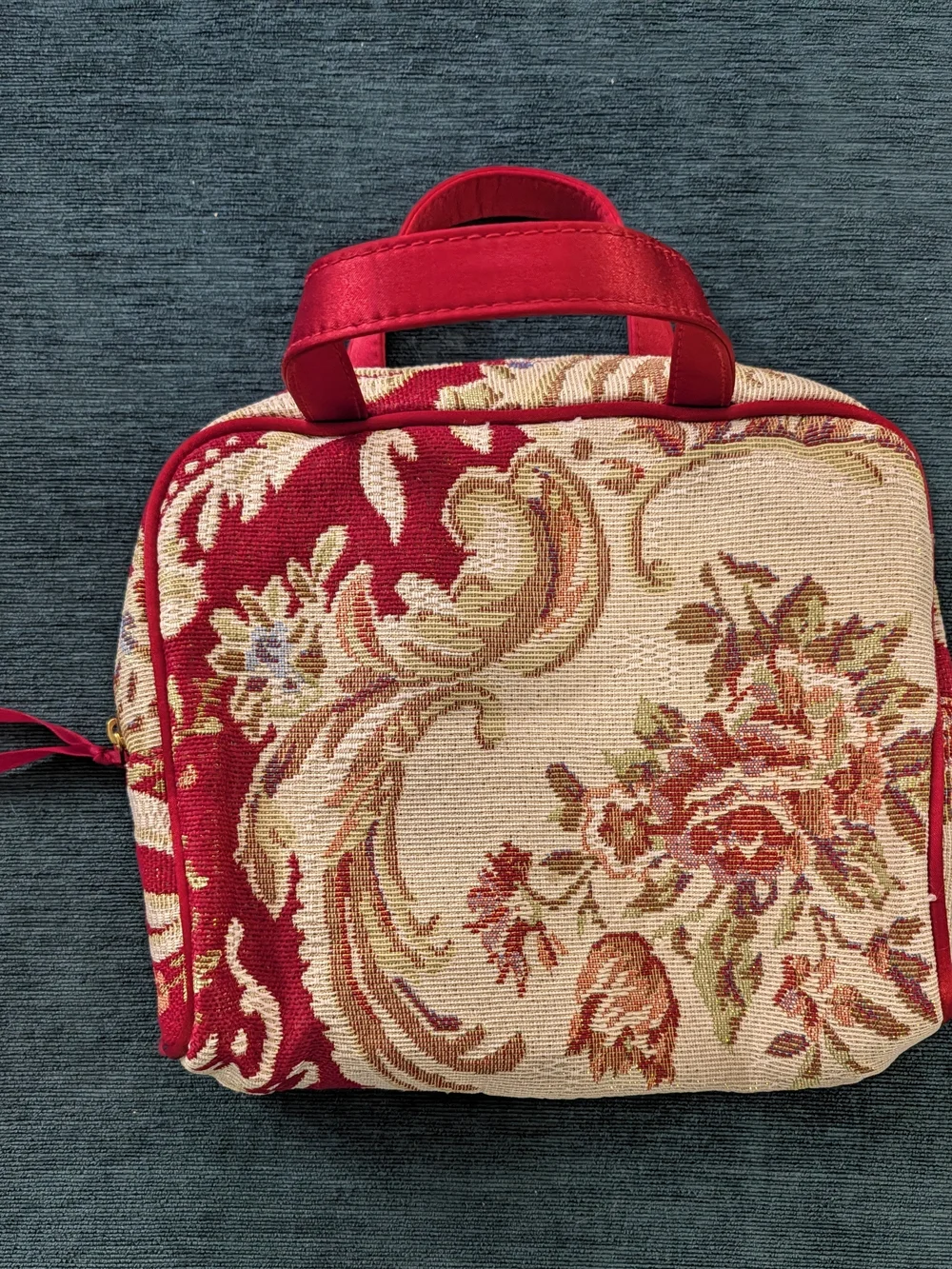Red Floral Tapestry Make-up bag